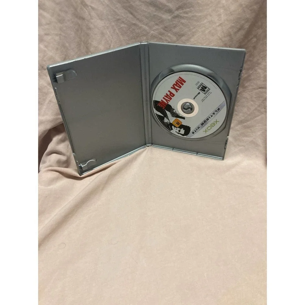Max Payne (Microsoft Xbox, 2001) Platinum Hits
